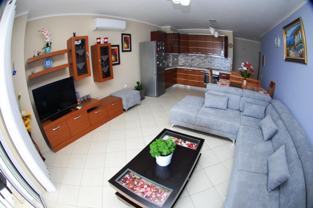 Alban Sea View Apartment Saranda Dış mekan fotoğraf